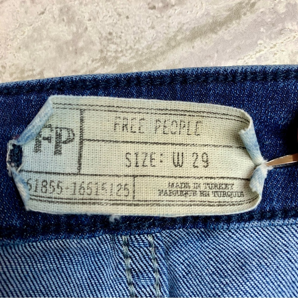 Free People Skinny Jeans Lace Up Close EUC Women’s 29 - Picture 4 of 9